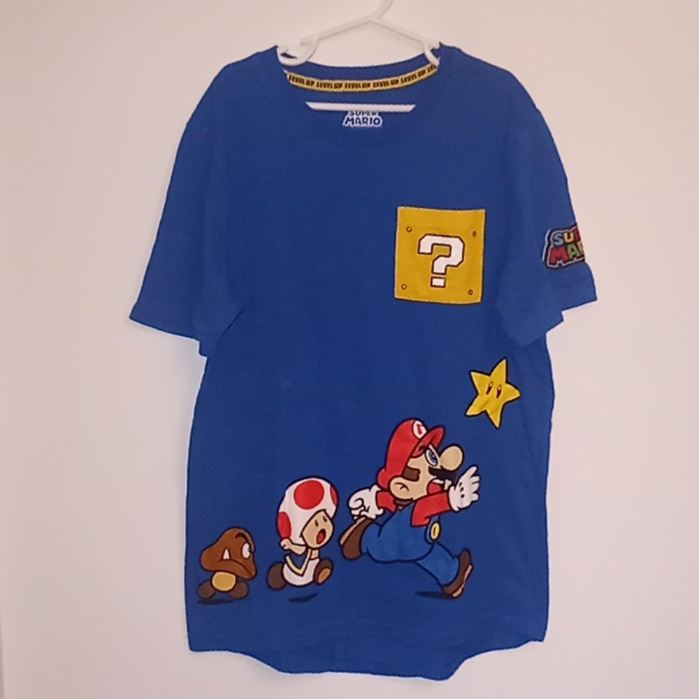 Nintendo Super Mario Brothers Video Game Shirt Size Large 10/12